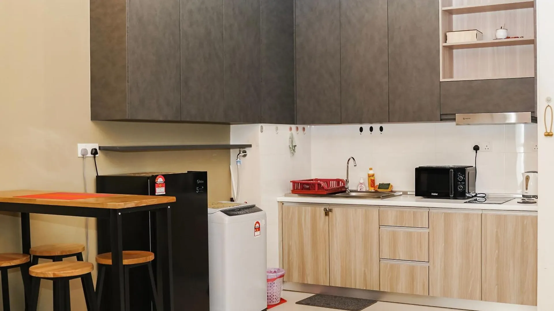 Apartment Klia Airport Homestay Sepang Malaysia